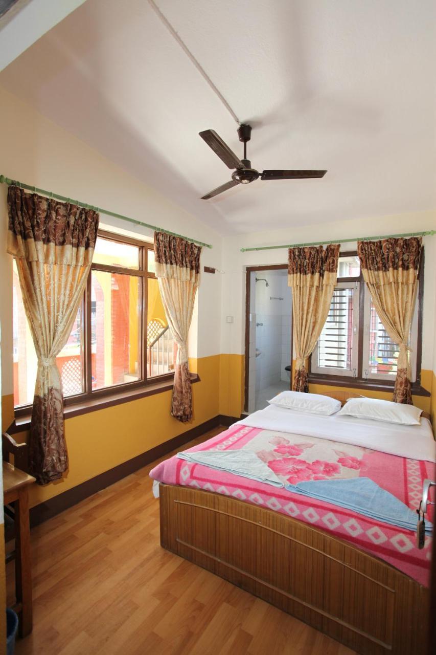 Kathmandu Garden House Hotel Bagian luar foto