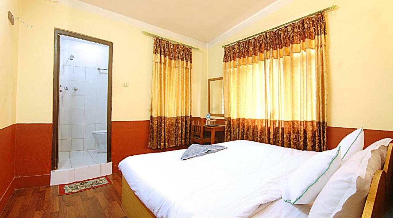 Kathmandu Garden House Hotel Bagian luar foto